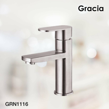 Смеситель для раковины Gracia GRN1116