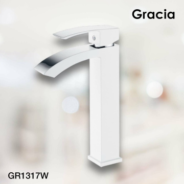 Смеситель для раковины Gracia GR1317W