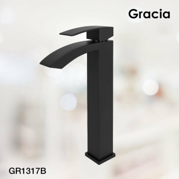 Смеситель для раковины Gracia GR1317B